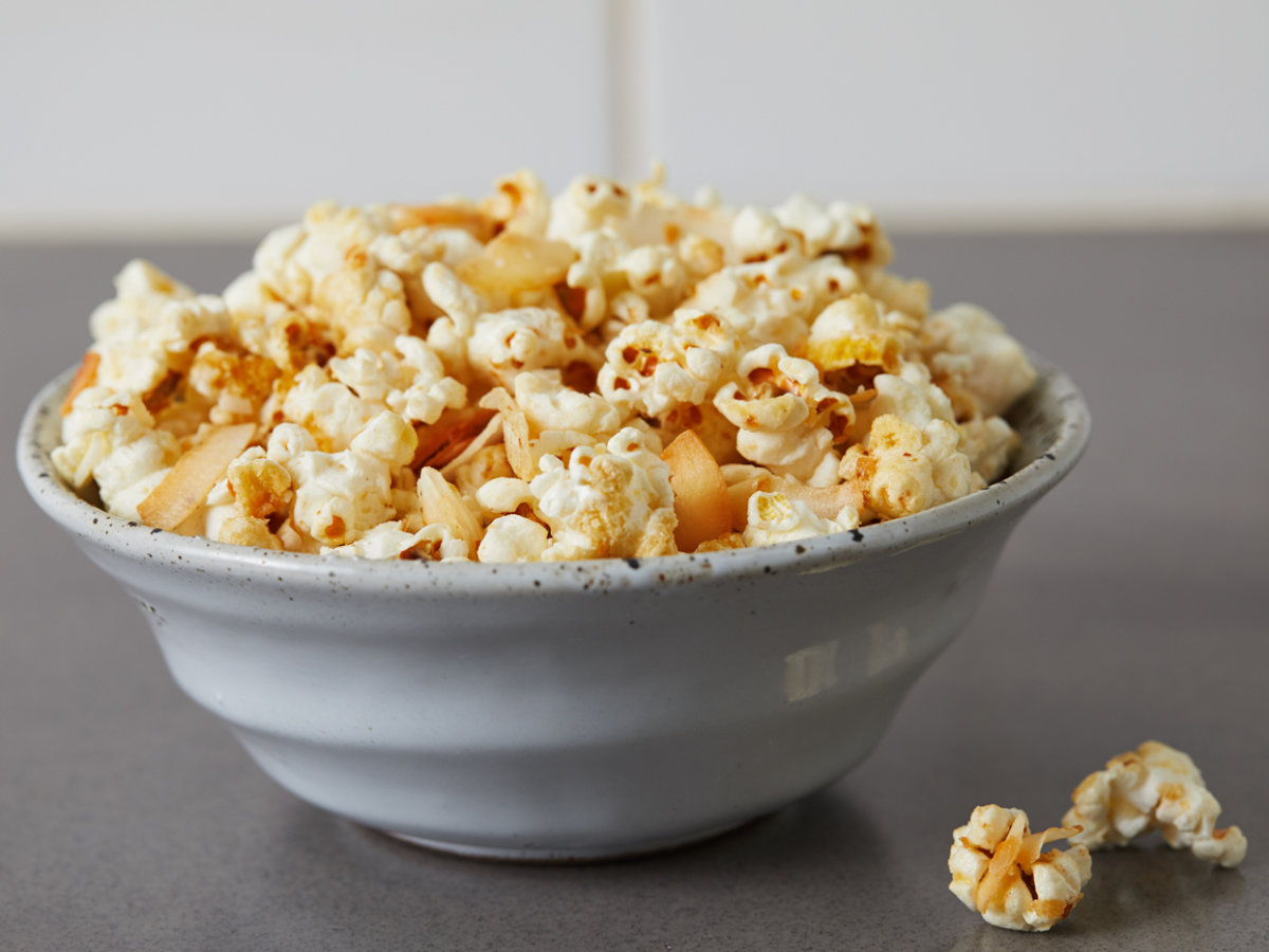 6 Best Popcorn Makers – How to Eat (Healthy) Fresh Popcorn